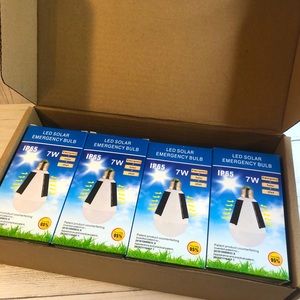 Solar Powered Emergency LED Light Bulbs (4 Pack)